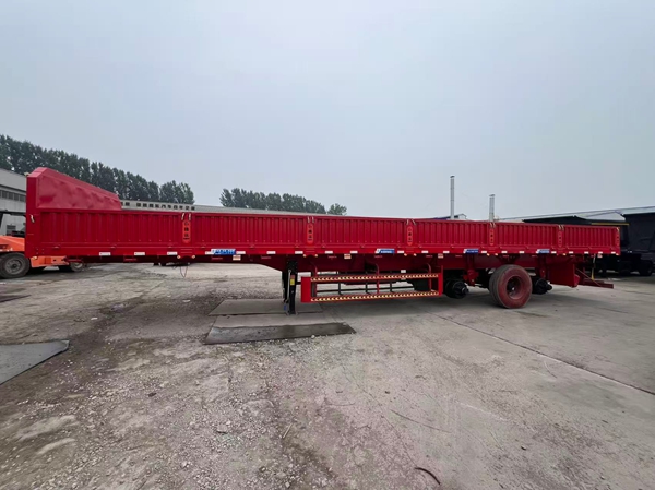 欄板半掛車廠家